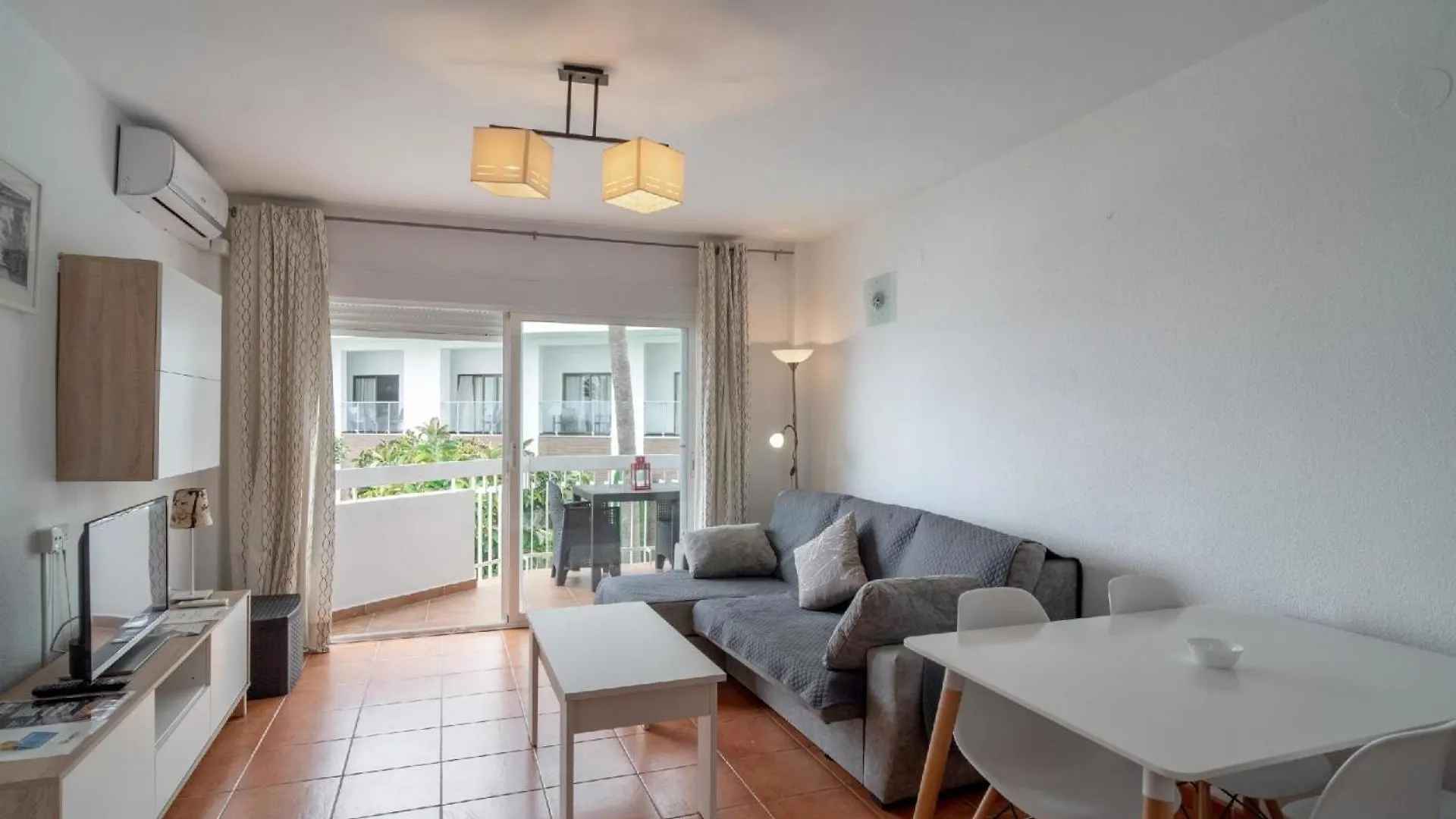 Apartment Ferienwohnung Fuer 4 Personen Ca 60 Qm In Nerja, Andalusien Costa Del Sol Spain